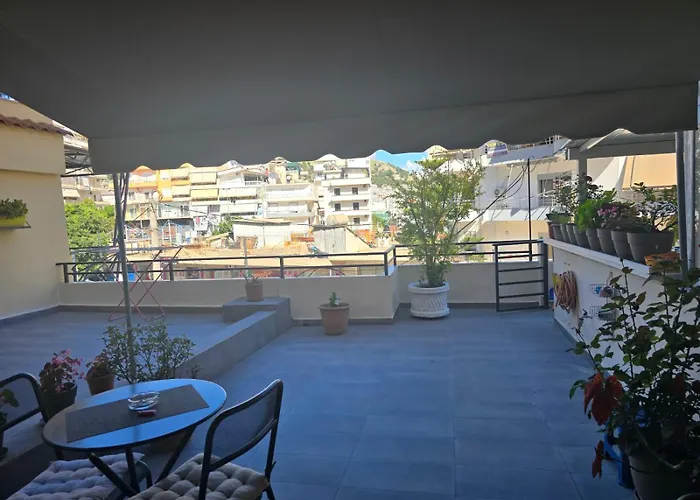 Saranda Beach Apartment
