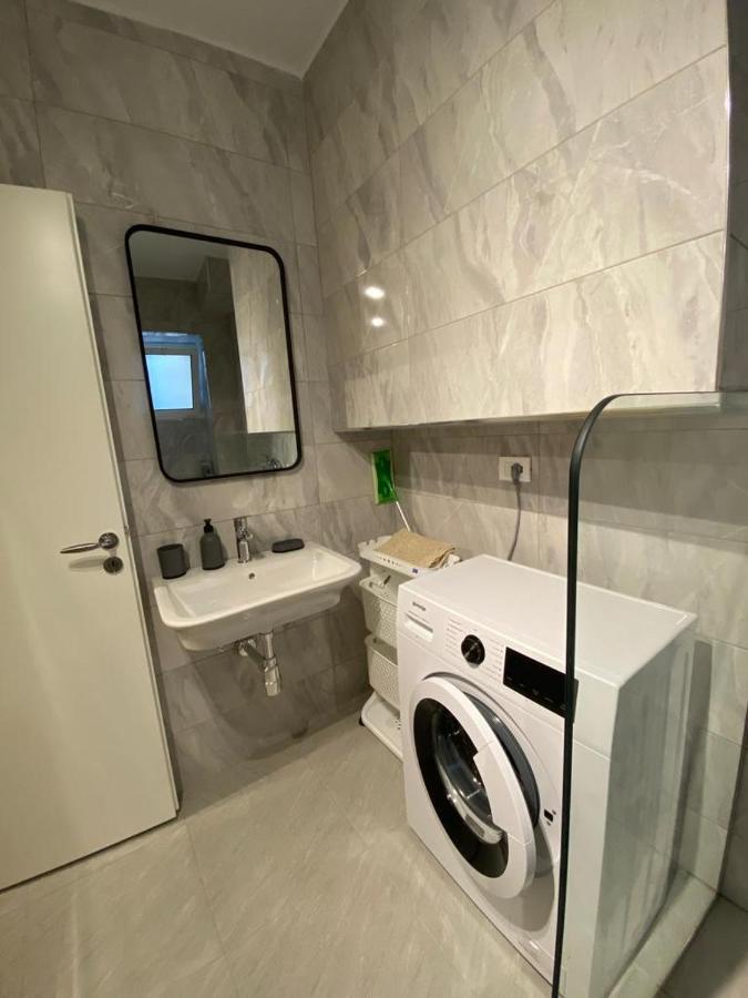 Apartment Saranda Beach Apartment *