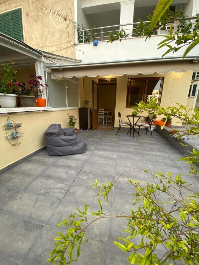 Saranda Beach Apartment Apartment *