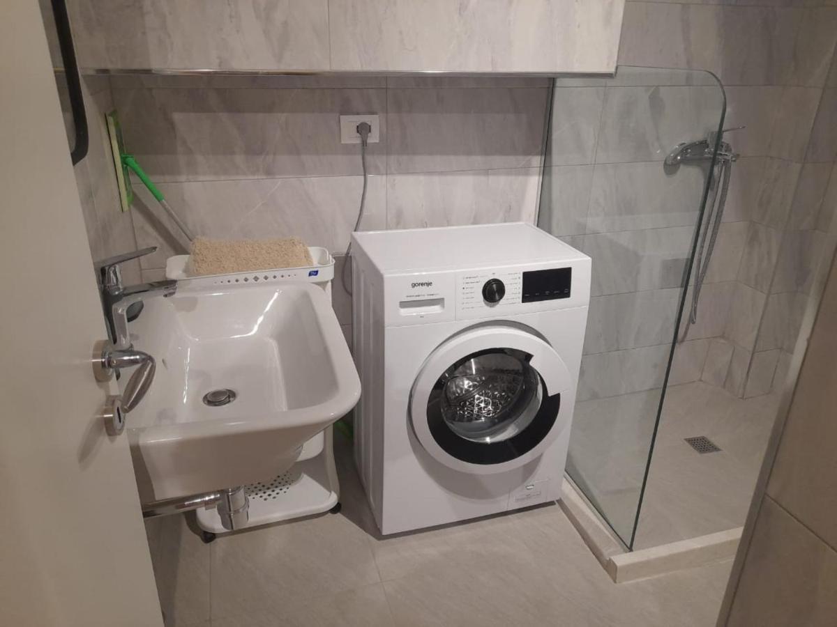Apartment Saranda Beach Apartment *