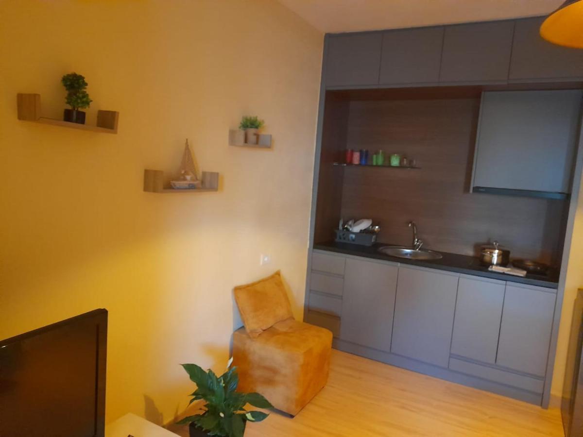 Saranda Beach Apartment Sarande